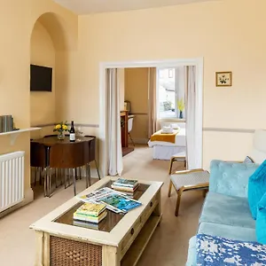 https://ilkley-studio.yorkshirehotels.net